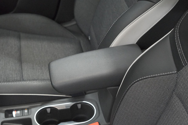 Renault Captur 1.6 E-Tech full hybrid 145 techno | Panoramadak | Camera | Adaptieve Cruise Control | 9.3 Inch Groot Scherm