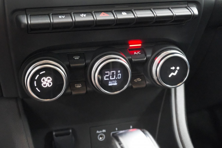 Renault Captur 1.6 E-Tech full hybrid 145 techno | Panoramadak | Camera | Adaptieve Cruise Control | 9.3 Inch Groot Scherm