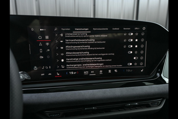 Audi A5 Avant 2.0 e-hybrid quattro S edition Competition | Nimbus grey | 367pk | S-Seats | Panoramadak | B&O Sound | Head-Up | 360 Camera | Adaptive Cruise | Trekhaak | Passagiers display |