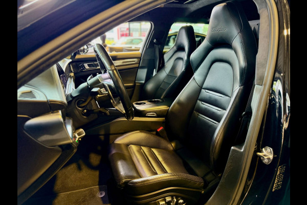 Porsche Panamera Sport Turismo 4.0 Turbo VOL!!!(Panorama, Sportuitlaat, 18-delige stoelen, Sport Chrono, Stoelkoeling, Etc)