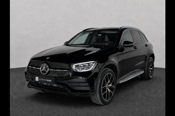 Mercedes-Benz GLC 300e 4MATIC AMG Night | Trekhaak | Camera | Carplay | Treeplanken | Dealer onderhouden