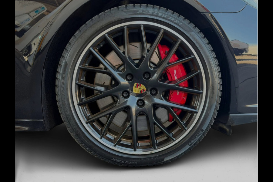 Porsche Panamera Sport Turismo 4.0 Turbo VOL!!!(Panorama, Sportuitlaat, 18-delige stoelen, Sport Chrono, Stoelkoeling, Etc)