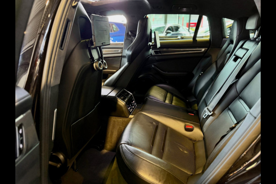 Porsche Panamera Sport Turismo 4.0 Turbo VOL!!!(Panorama, Sportuitlaat, 18-delige stoelen, Sport Chrono, Stoelkoeling, Etc)