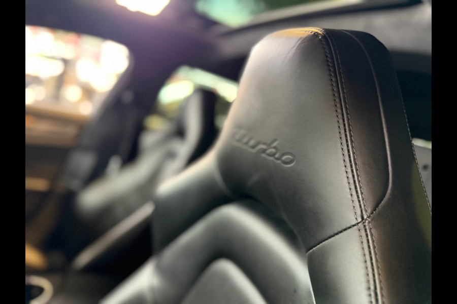 Porsche Panamera Sport Turismo 4.0 Turbo VOL!!!(Panorama, Sportuitlaat, 18-delige stoelen, Sport Chrono, Stoelkoeling, Etc)