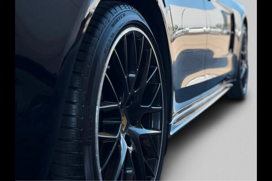 Porsche Panamera Sport Turismo 4.0 Turbo VOL!!!(Panorama, Sportuitlaat, 18-delige stoelen, Sport Chrono, Stoelkoeling, Etc)