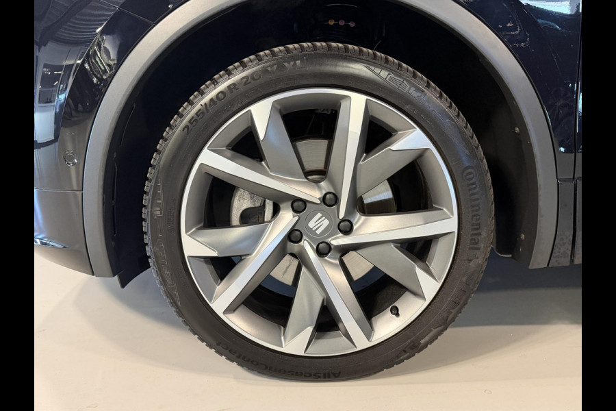 Seat Tarraco 1.4 TSI e-Hybrid PHEV FR Business Intense 20"/Panoramadak/Trekhaak/Camera/Keyless/Dodehoek/Elektrische klep/Stuur + stoelverwarming v+a