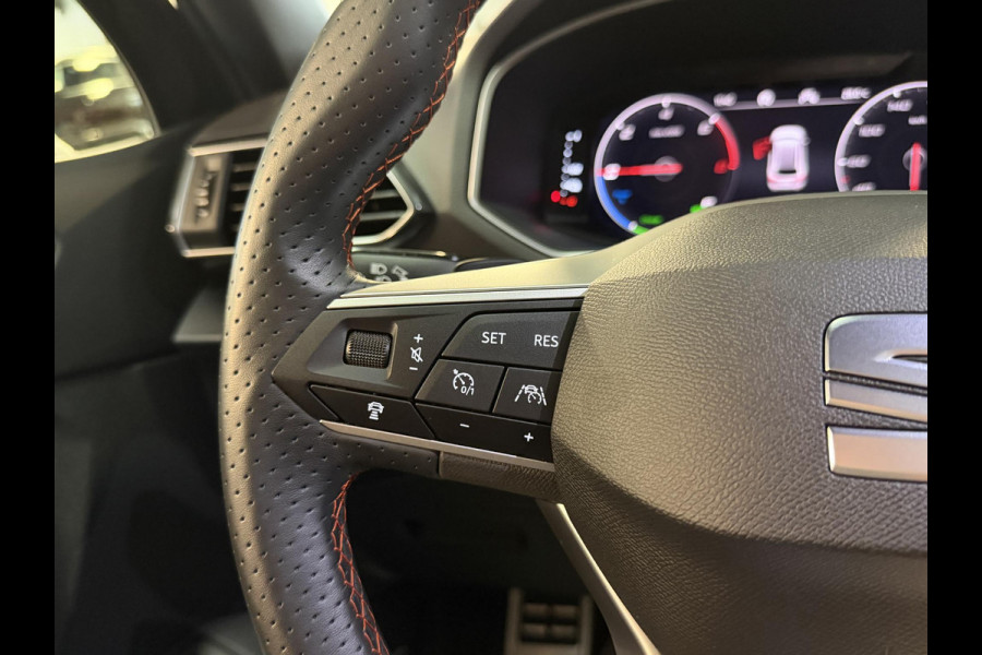 Seat Tarraco 1.4 TSI e-Hybrid PHEV FR Business Intense 20"/Panoramadak/Trekhaak/Camera/Keyless/Dodehoek/Elektrische klep/Stuur + stoelverwarming v+a