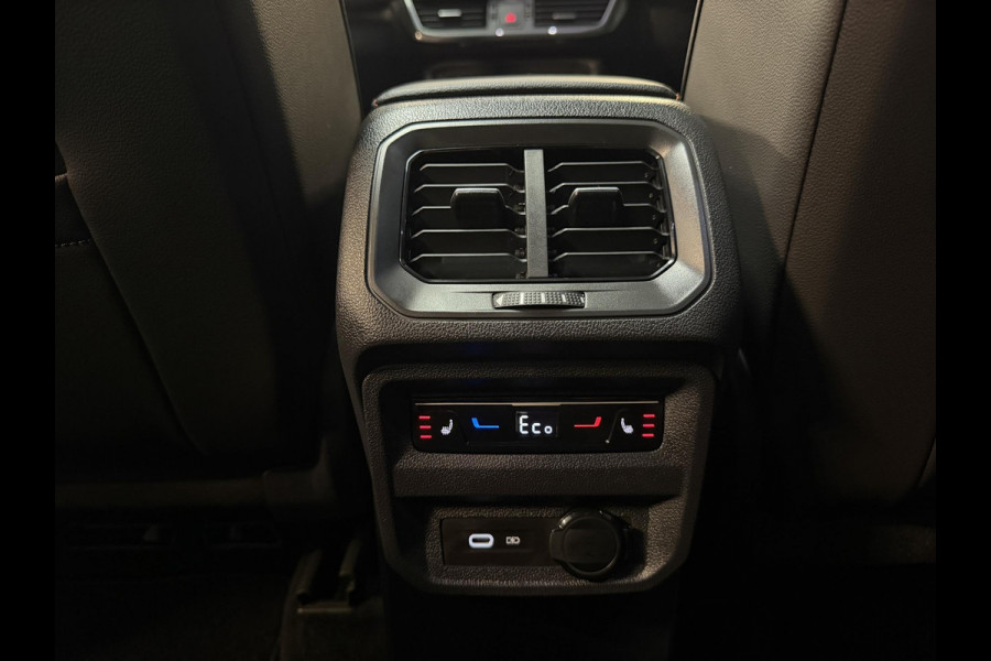 Seat Tarraco 1.4 TSI e-Hybrid PHEV FR Business Intense 20"/Panoramadak/Trekhaak/Camera/Keyless/Dodehoek/Elektrische klep/Stuur + stoelverwarming v+a