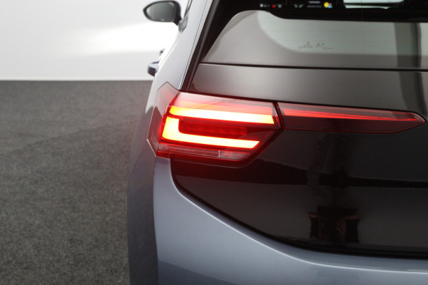 Volkswagen ID.3 Pro 204 PK S 77 kWh, Adap. Cruise Control, Warmtepomp, Stoelverwarming