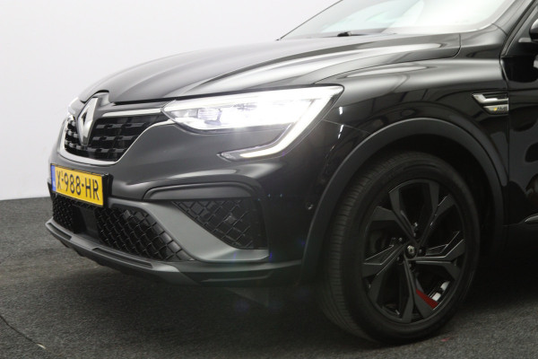 Renault Arkana 1.6 E-Tech hybrid 145 PK R.S. Line E-Tech engineered, Schuif-Kanteldak, leder, Adap. Cruise Control, Camera