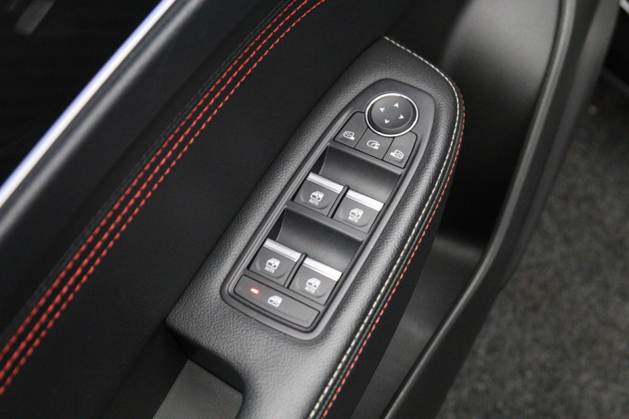 Renault Arkana 1.6 E-Tech hybrid 145 PK R.S. Line E-Tech engineered, Schuif-Kanteldak, leder, Adap. Cruise Control, Camera