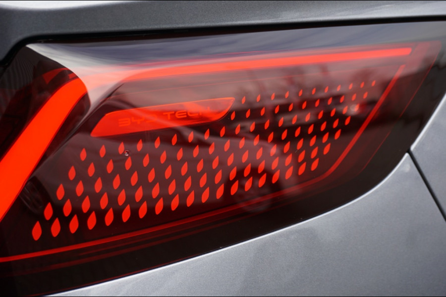 BYD SEAL U 1.5 DM-i FWD Boost 218PK | SUPER LUXE | 6 JR GARANTIE