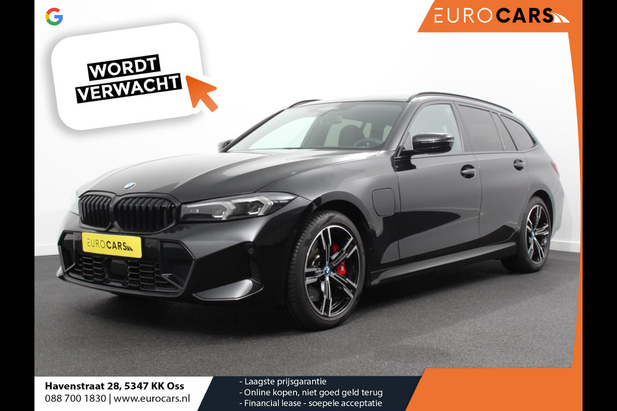 BMW 3 Serie Touring 330e M-Sport PHEV Digitale Cockpit Climate control Stoel verwarming LED Sfeer verlichting Lichtmetalen velgen Navigatie Apple carplay/ Android auto Parkeersensoren