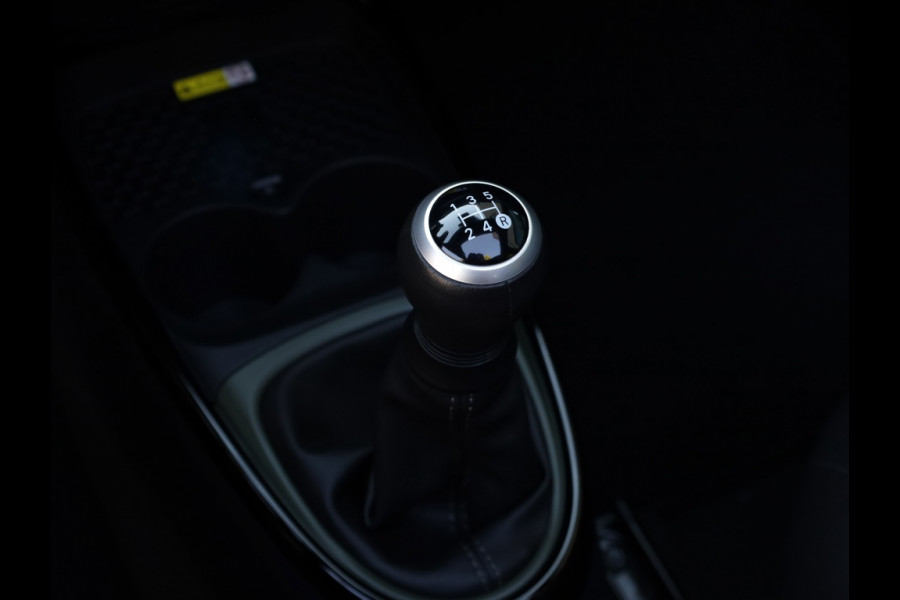 Toyota Aygo X 1.0 VVT-i MT Premium | Cabrio | JBL Audio | Stoelverwarming
