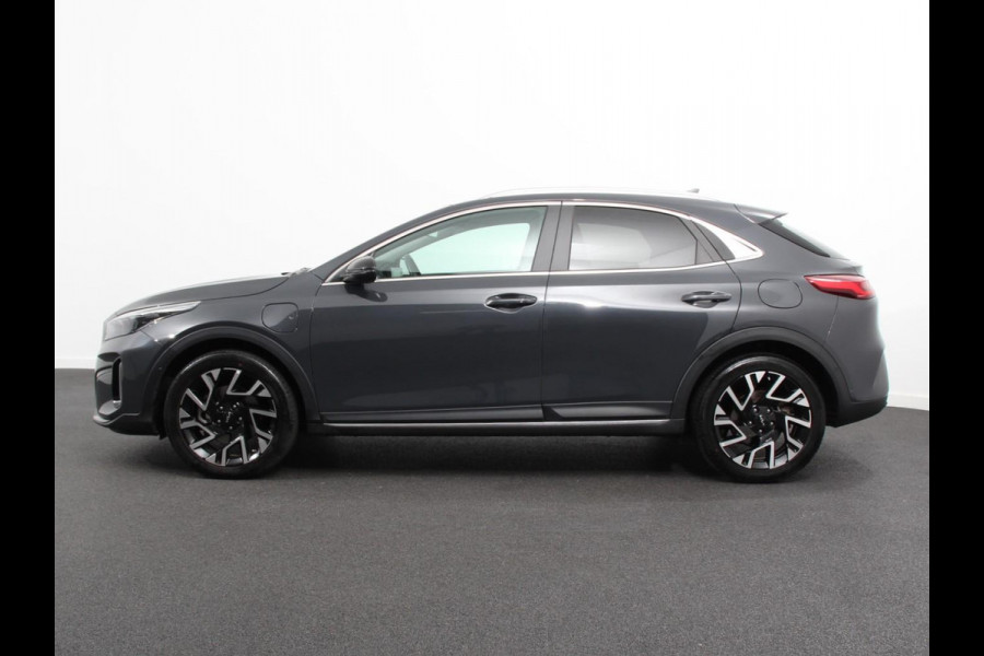 Kia Xceed 1.6 GDi PHEV Automaat DynamicLine DEMO ! Navigatie Apple Carplay/Android Auto  Adaptive Cruise Control  Parkeersensoren  Camera  Stoel-en stuurwielverwarming  Virtual Cockpit  Full LED