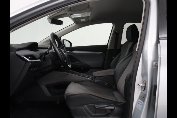 Škoda Enyaq iV 60 | SOH 90,8% | Half leder | Cruise control | Carplay | Sfeerverlichting | Camera | Park assist | Climate control | Elektrische achterklep | Trekhaak