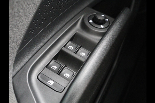 Škoda Enyaq iV 60 | SOH 90,8% | Half leder | Cruise control | Carplay | Sfeerverlichting | Camera | Park assist | Climate control | Elektrische achterklep | Trekhaak
