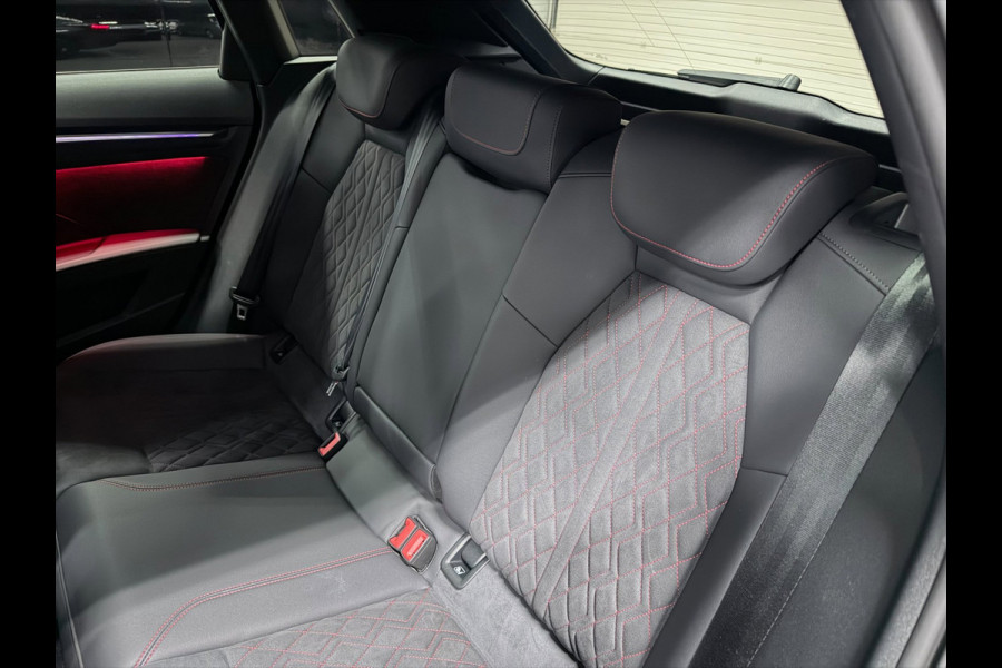 Audi A3 Sportback 45 TFSI e 3 X S-LINE S3 LOOK RS-STOELEN PANO/SFEERVERL/V-COCKPIT/NAVI/CARPLAY/DAB///