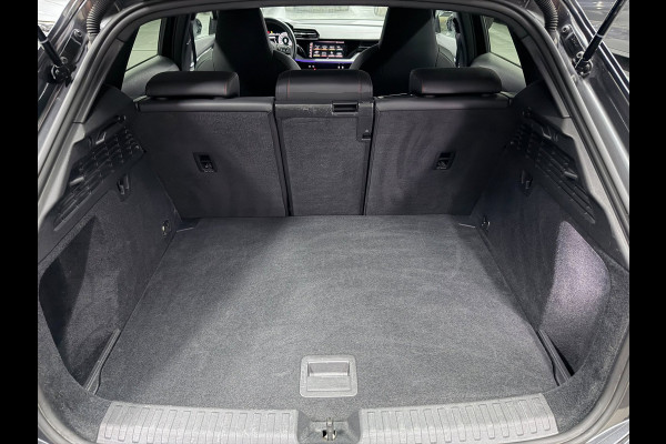 Audi A3 Sportback 45 TFSI e 3 X S-LINE S3 LOOK RS-STOELEN PANO/SFEERVERL/V-COCKPIT/NAVI/CARPLAY/DAB///