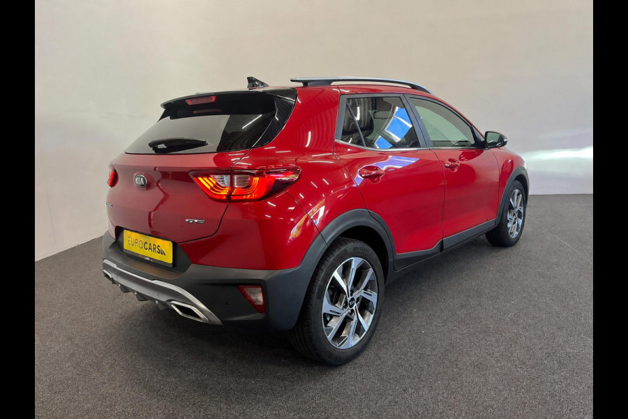 Kia Stonic 1.0 74kW GT Line Automaat Navigatie Apple Carplay Android Auto Camera Parkeersensoren achter Adaptive Cruise Control Stoel- en stuurverwarming Full Led Half leder Climate Control Lichtmetalen velgen