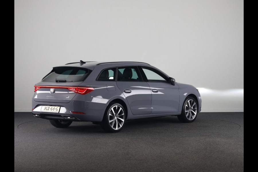 Seat Leon Sportstourer FR Business 1.5 TSI eHybrid 204pk | 18 inch lichtmetalen velgen