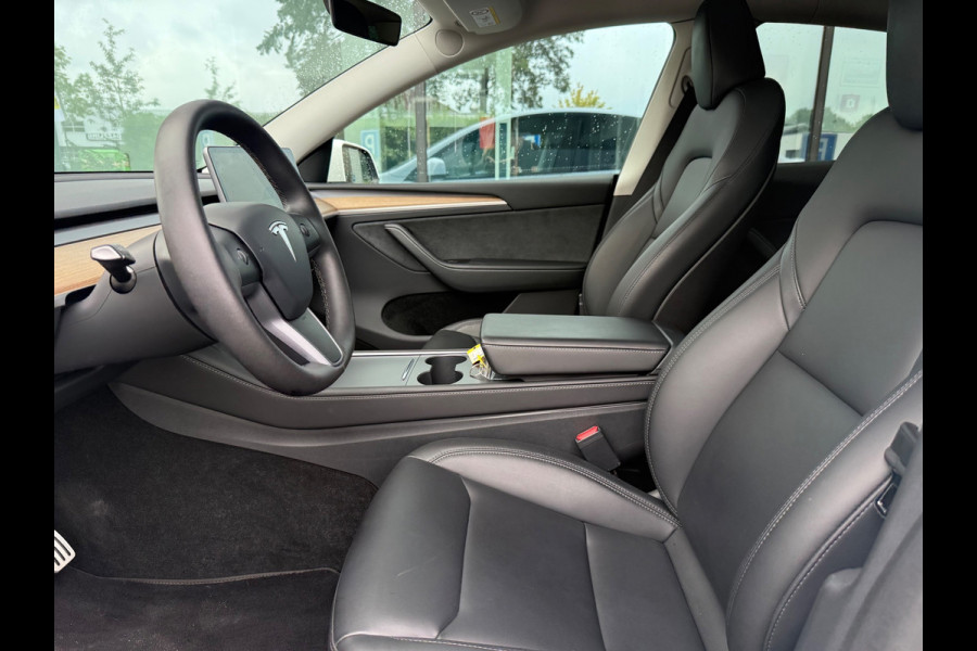 Tesla Model Y Performance AWD 75 kWh - Automaat - Panodak - Leder - Navi