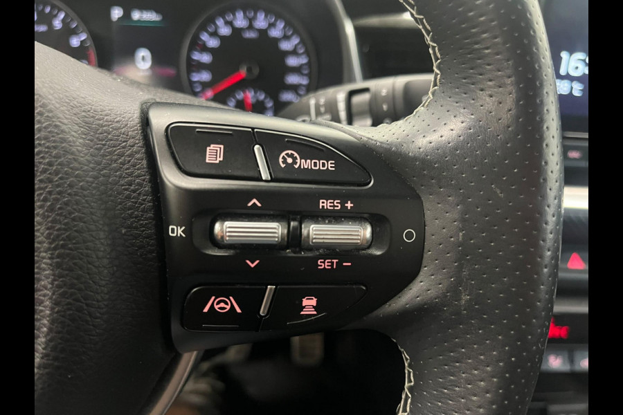 Kia Stonic 1.0 74kW GT Line Automaat Navigatie Apple Carplay Android Auto Camera Parkeersensoren achter Adaptive Cruise Control Stoel- en stuurverwarming Full Led Half leder Climate Control Lichtmetalen velgen