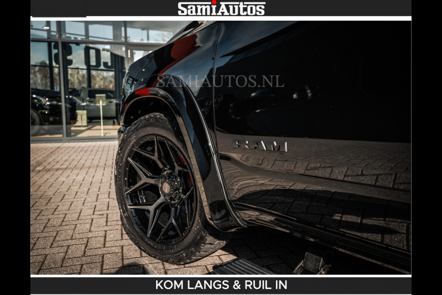 Dodge Ram HULK PACKAGE | Limited Night H.O 540HP 706Nm | Massage + Full Option | De Meest Luxe en Volle Pick-Up in zijn Klasse | Hulk Pack Comfortabele Dubbele Cabine met Royale 5 Zitplaatsen | BPM vrij | Nu Leverbaar uit Voorraad | Voorraad Nr 2353 - 5412 | De specialist in Amerikaanse pick‑ups in Nederland en Europa.