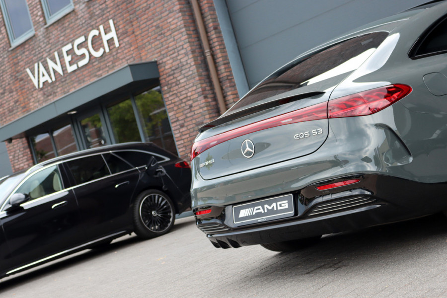 Mercedes-Benz EQS AMG 53 4MATIC+ 108 kWh | Manufaktur | Keramisch | Achterasbesturing | Hyperscreen | Carbon | HUD | Massage | Verwarmd Stuurwiel | Stoelventilatie | Luchtvering |