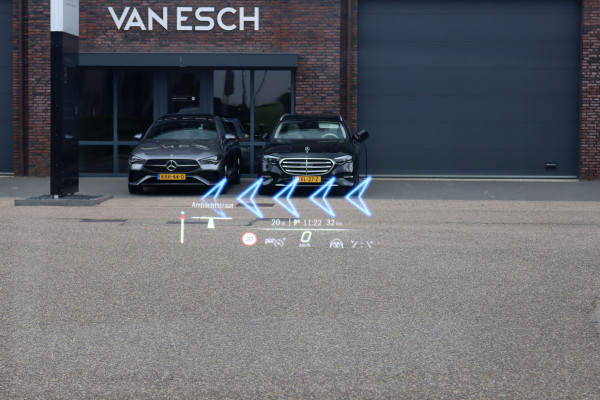 Mercedes-Benz EQS AMG 53 4MATIC+ 108 kWh | Manufaktur | Keramisch | Achterasbesturing | Hyperscreen | Carbon | HUD | Massage | Verwarmd Stuurwiel | Stoelventilatie | Luchtvering |