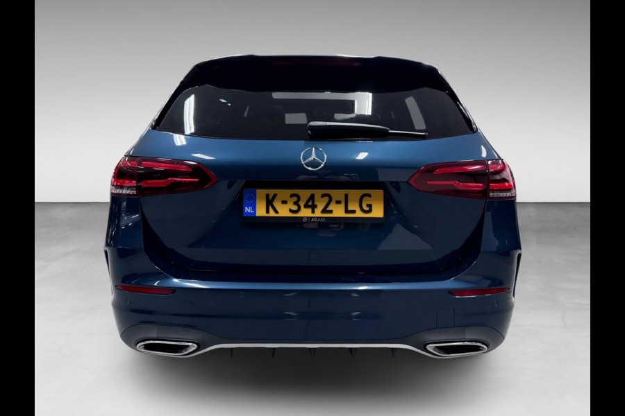 Mercedes-Benz B-Klasse 180 AMG-EDITION PREMIUM PLUS 19'' PANO/BURMESTER/STOEL-M/SFEERVERL/360CAM/DAB/CARPLAY///