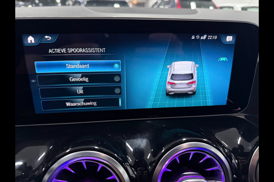 Mercedes-Benz B-Klasse 180 AMG-EDITION PREMIUM PLUS 19'' PANO/BURMESTER/STOEL-M/SFEERVERL/360CAM/DAB/CARPLAY///