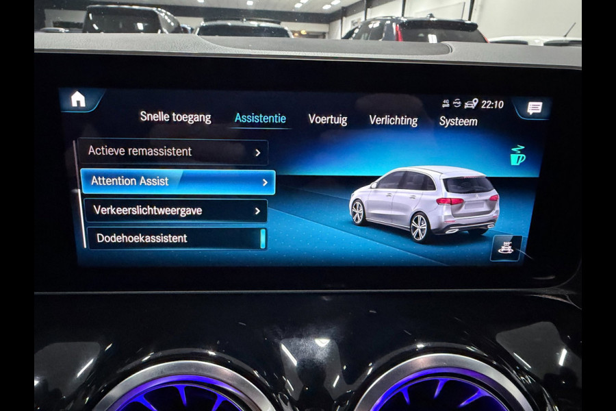 Mercedes-Benz B-Klasse 180 AMG-EDITION PREMIUM PLUS 19'' PANO/BURMESTER/STOEL-M/SFEERVERL/360CAM/DAB/CARPLAY///
