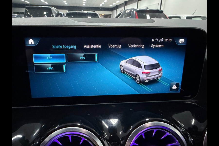 Mercedes-Benz B-Klasse 180 AMG-EDITION PREMIUM PLUS 19'' PANO/BURMESTER/STOEL-M/SFEERVERL/360CAM/DAB/CARPLAY///