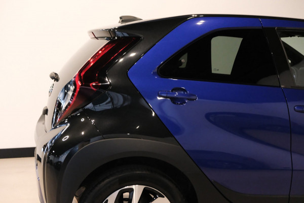 Toyota Aygo X 1.0 VVT-i MT *TeamPlayer* 11.440km!! Apple Carplay + Camera ALS NIEUW