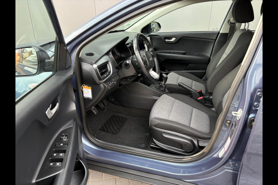 Kia Stonic 1.0 T-GDi 100PK MHEV ComfortLine Trekhaak/Carplay-android/Parkeerhulp