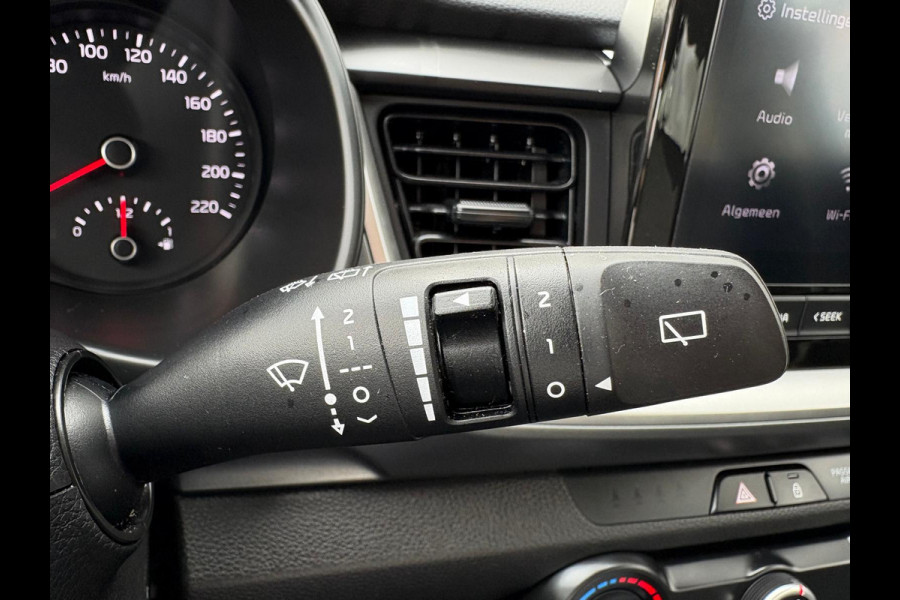 Kia Stonic 1.0 T-GDi 100PK MHEV ComfortLine Trekhaak/Carplay-android/Parkeerhulp