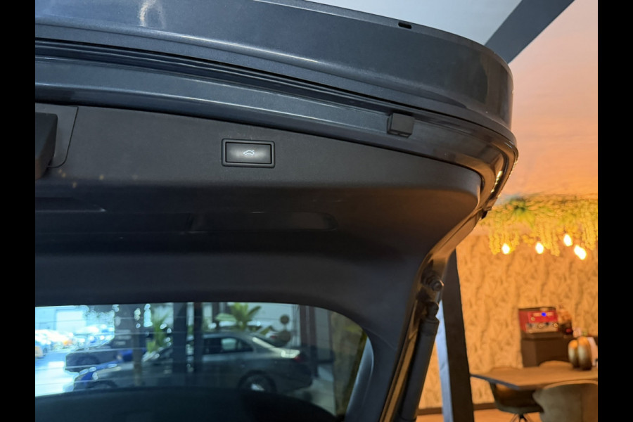 Seat Leon Sportstourer 1.5 eTSI FR Garantie|Trekhaak|1e Eigenaar|ACC|Camera|CarPlay|Rijklaar