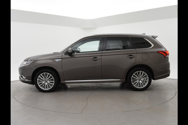 Mitsubishi Outlander 2.4 PHEV INTENSE+ 4WD + LEDER EXCLUSIVE | 360 CAMERA | CARPLAY | TREKHAAK | STOEL/STUURVERW.