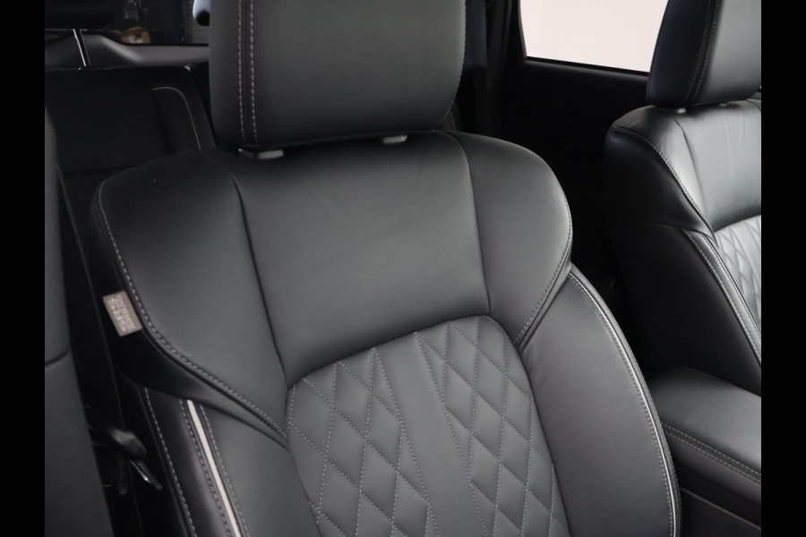 Mitsubishi Outlander 2.4 PHEV INTENSE+ 4WD + LEDER EXCLUSIVE | 360 CAMERA | CARPLAY | TREKHAAK | STOEL/STUURVERW.