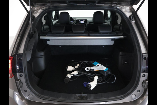 Mitsubishi Outlander 2.4 PHEV INTENSE+ 4WD + LEDER EXCLUSIVE | 360 CAMERA | CARPLAY | TREKHAAK | STOEL/STUURVERW.