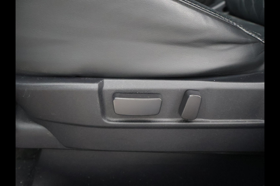 Mitsubishi Outlander 2.4 PHEV INTENSE+ 4WD + LEDER EXCLUSIVE | 360 CAMERA | CARPLAY | TREKHAAK | STOEL/STUURVERW.
