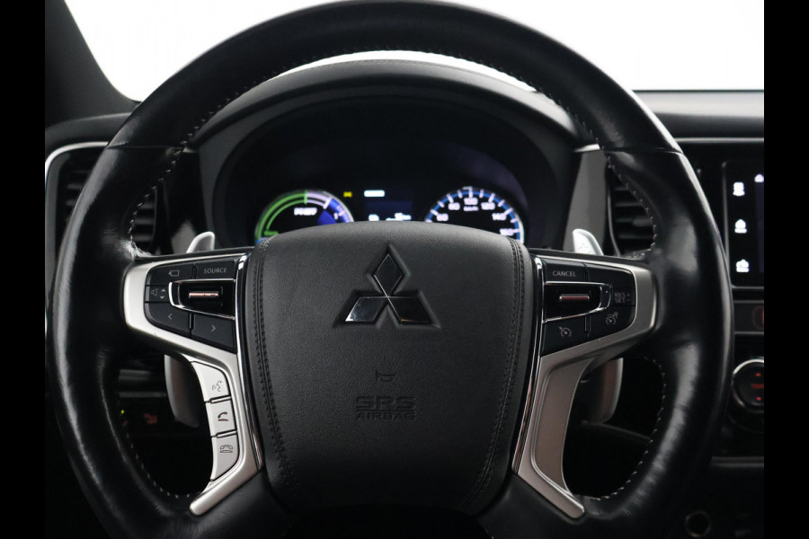 Mitsubishi Outlander 2.4 PHEV INTENSE+ 4WD + LEDER EXCLUSIVE | 360 CAMERA | CARPLAY | TREKHAAK | STOEL/STUURVERW.