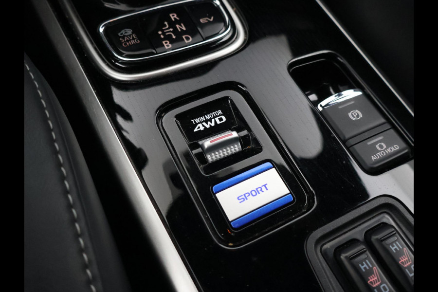 Mitsubishi Outlander 2.4 PHEV INTENSE+ 4WD + LEDER EXCLUSIVE | 360 CAMERA | CARPLAY | TREKHAAK | STOEL/STUURVERW.