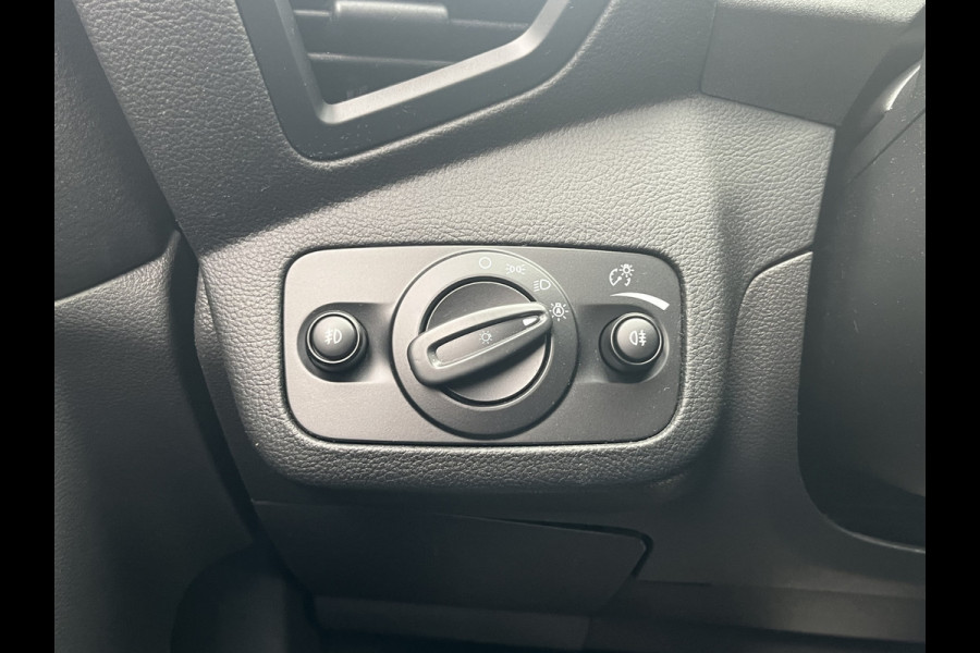 Ford Kuga 1.5 EcoBoost ST Line 150pk/110kW 6-bak | Trekhaak | Elek. achterklep | 19'' | Bi-Xenon | Climate | Navi | Camera | etc. etc.
