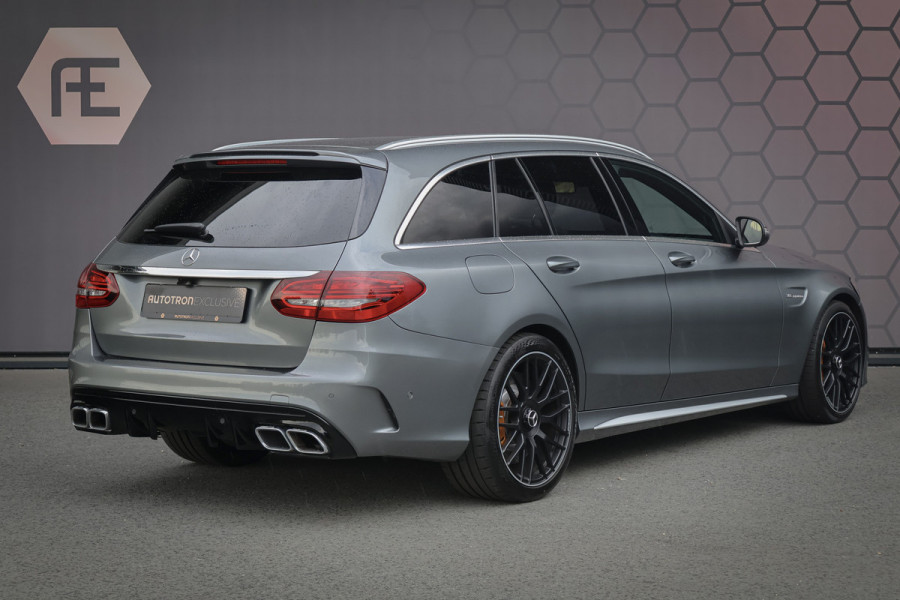Mercedes-Benz C-Klasse Estate AMG C63S | KERAMISCH | TREKHAAK | STOELVERWARMING | CAMERA | FACELIFT | BURMESTER |