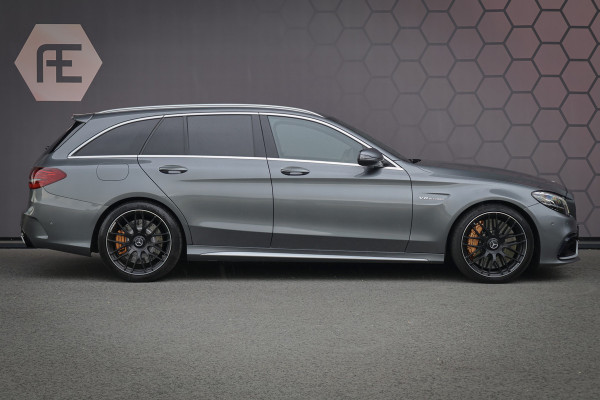 Mercedes-Benz C-Klasse Estate AMG C63S | KERAMISCH | TREKHAAK | STOELVERWARMING | CAMERA | FACELIFT | BURMESTER |