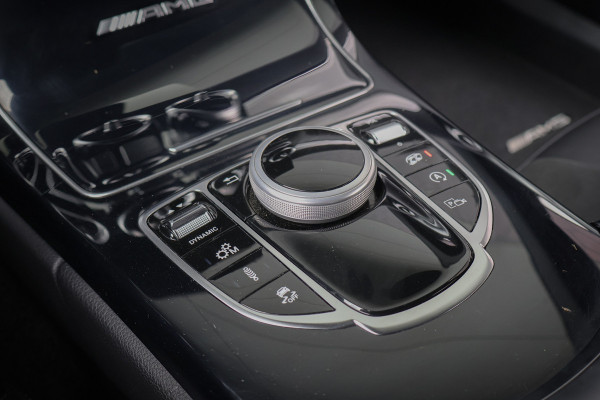 Mercedes-Benz C-Klasse Estate AMG C63S | KERAMISCH | TREKHAAK | STOELVERWARMING | CAMERA | FACELIFT | BURMESTER |