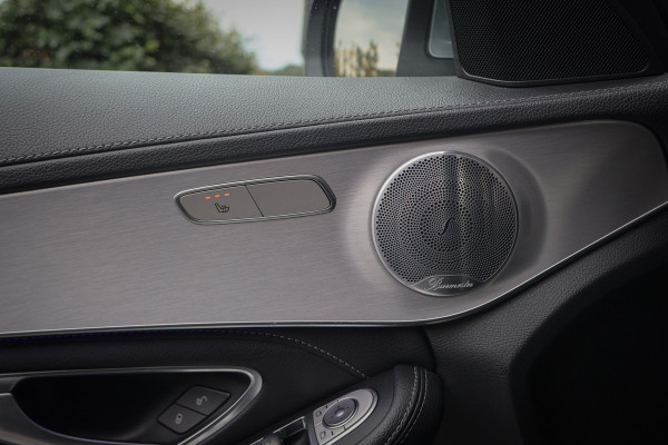 Mercedes-Benz C-Klasse Estate AMG C63S | KERAMISCH | TREKHAAK | STOELVERWARMING | CAMERA | FACELIFT | BURMESTER |