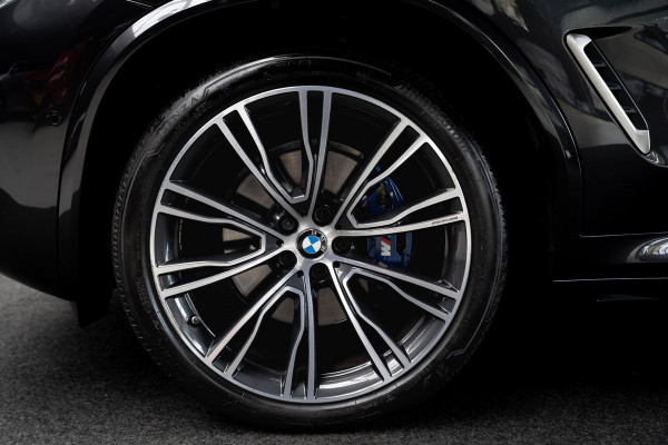 BMW X4 M40i NL auto NAP HUD Panodak 360° Harman K Keyless Entry & Go Elektr. uitklapbare trekhaak Memory seats Climate 21 inch LM